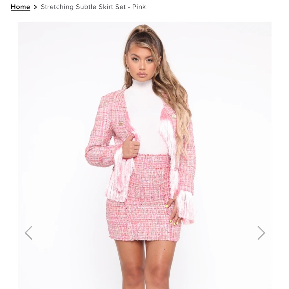 Stretching Subtle Skirt Set